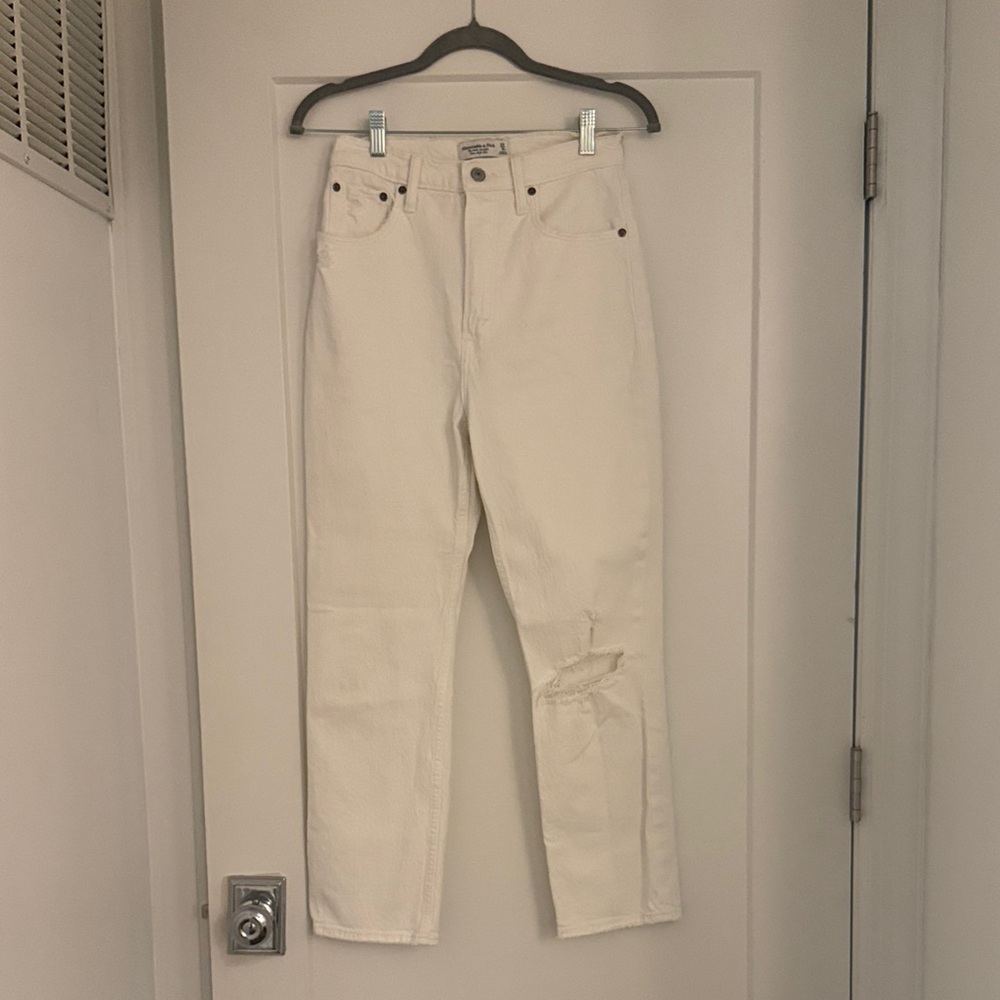 Abercrombie White High-Waist Cropped Ankle Jeans